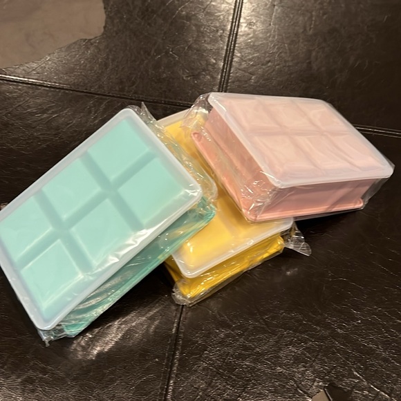 3 Pcs Large Ice Cube Molds Silicone Ice Cube Trays with Lid Easy Release - Picture 6 of 12